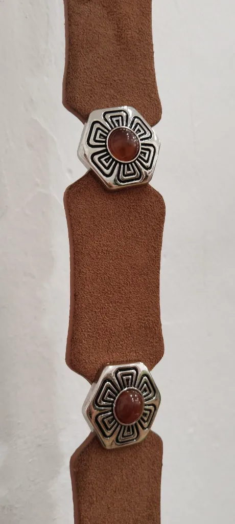 DETALLE MARRON.webp