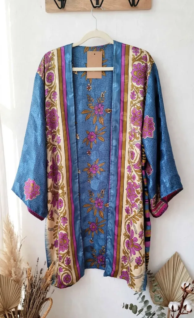 KIMONO ROSA DENTRO.webp