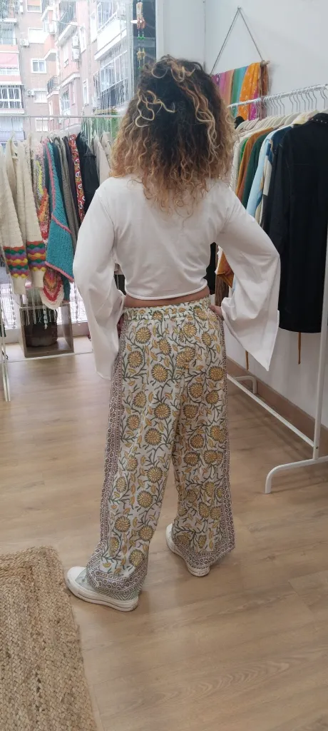 bagruu amarillo 2.webp