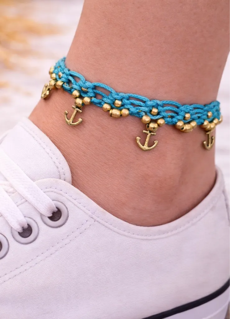 tobillera turquesa.webp