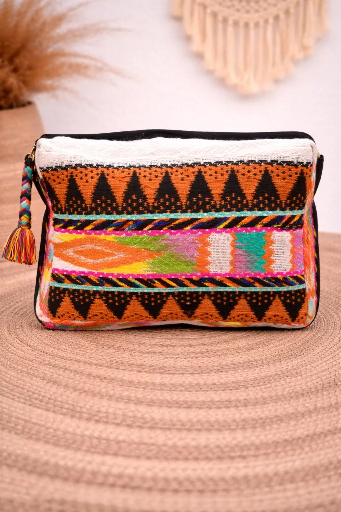 NECESER AGUAYO COLORES ARTESANAL