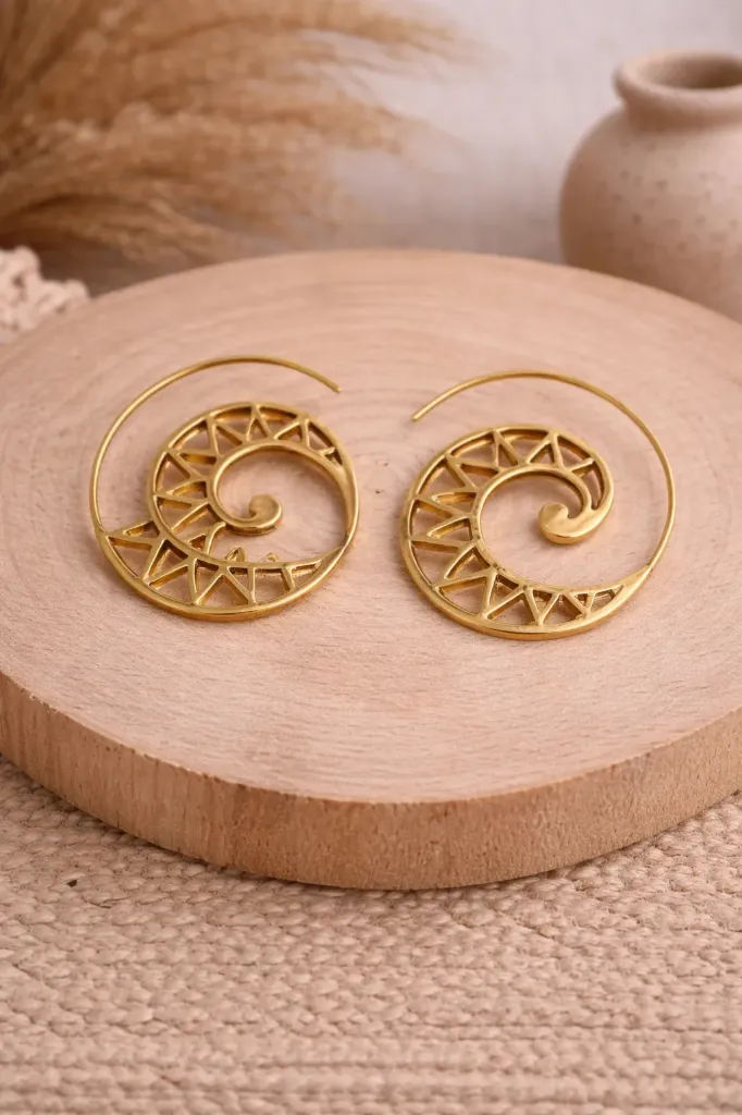 PENDIENTE ESPIRAL ISOS DORADO