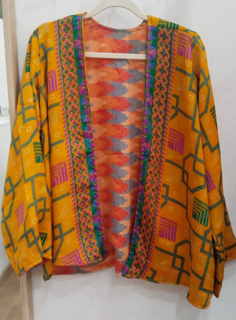 KIMONO SAREEST CORTO REVERSIBLE (amarillo-naranja)