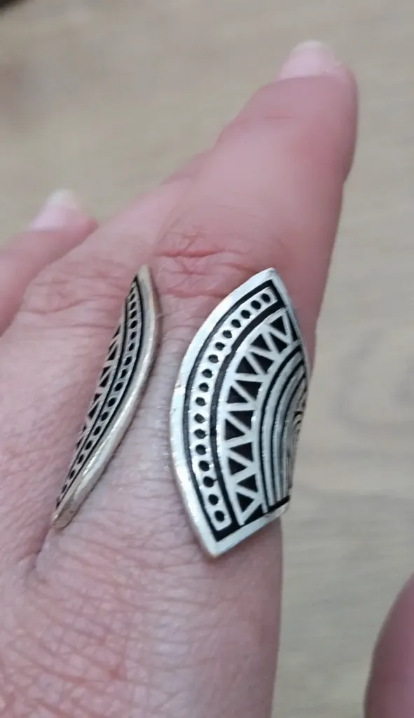 ANILLO QUA TRIBAL DORADO/PLATEADO