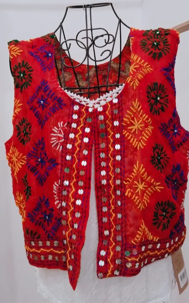 CHALECO KANTHA REVERSIBLE