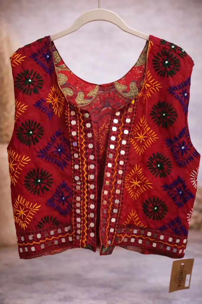 CHALECO KANTHA REVERSIBLE