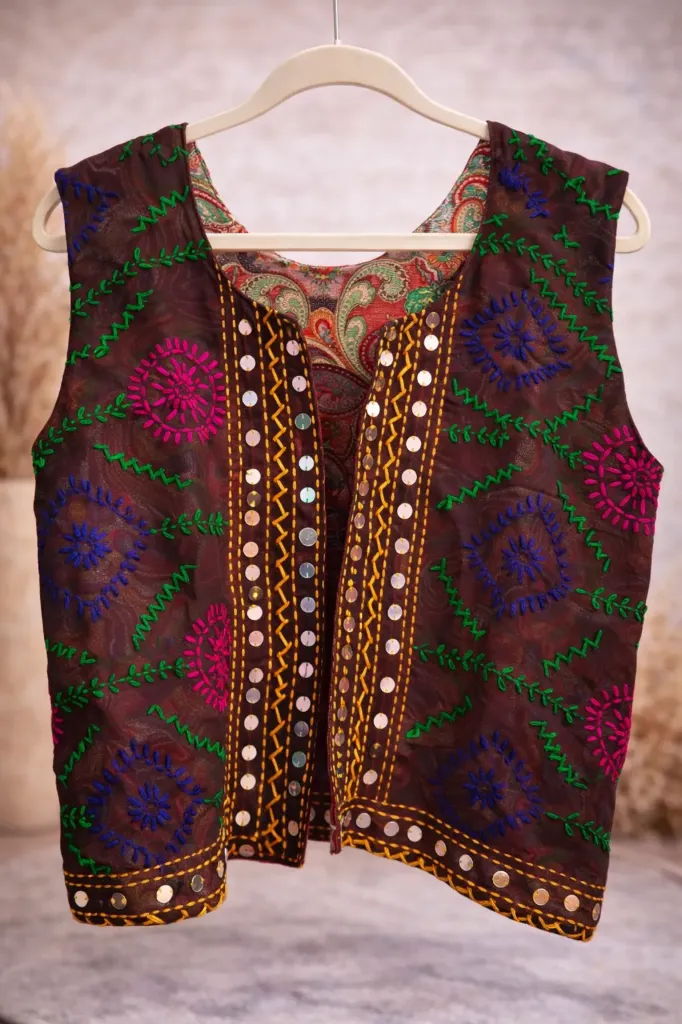 CHALECO KANTHA REVERSIBLE