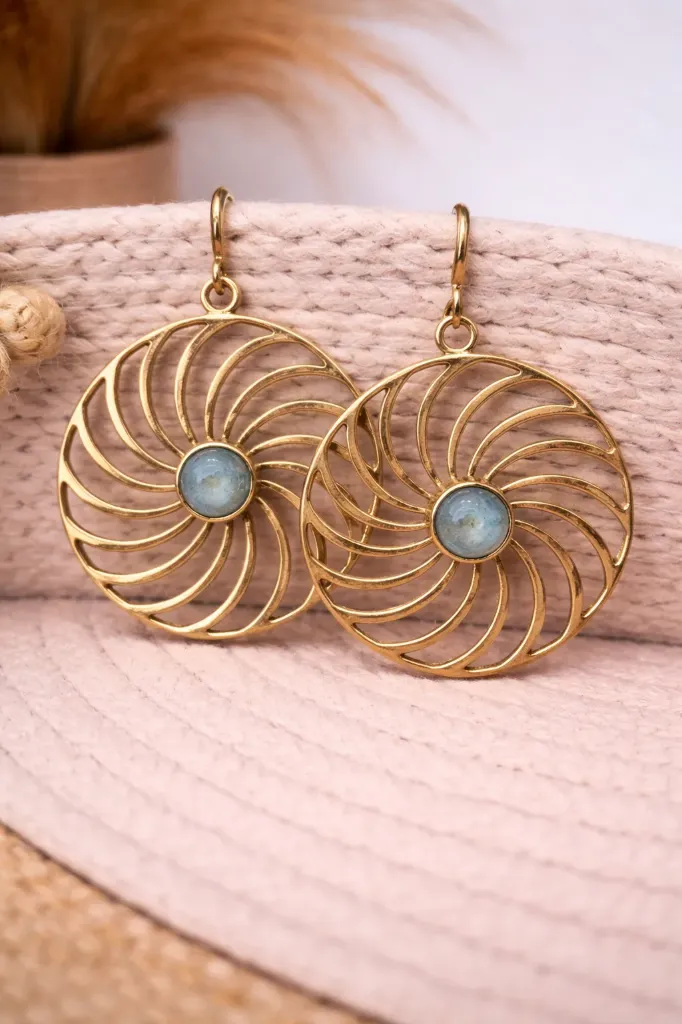 PENDIENTE RUMI DORADO