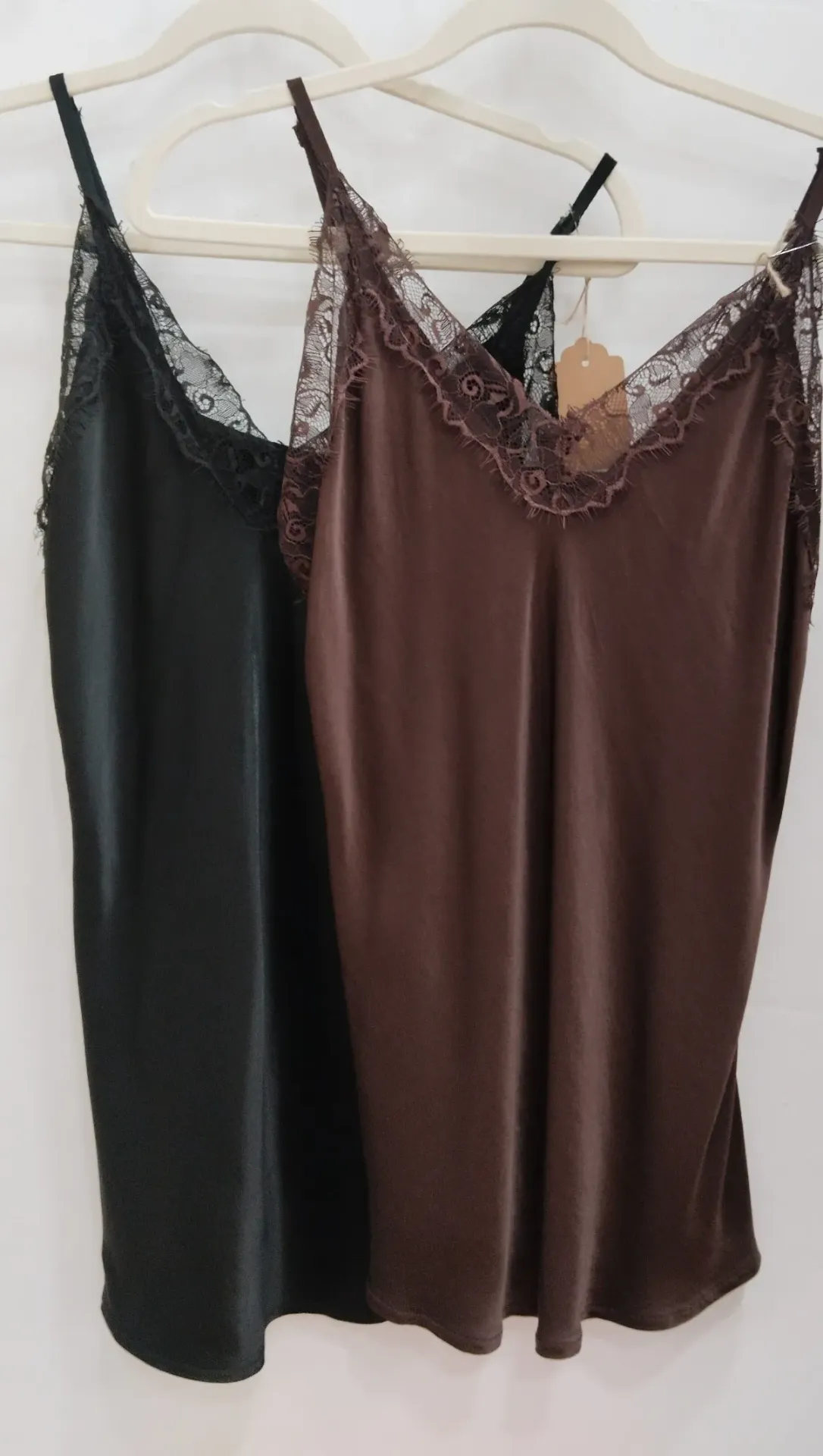LENCEROS DE RASO.